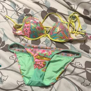 Victoria’s Secret Bikini Set